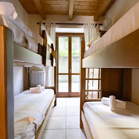 Apartment View Private Covered Parking And Terrace Carate Urio